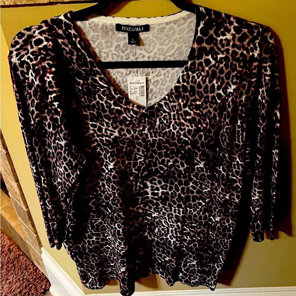 Light weight sweater. Rosali size L. New with tags.